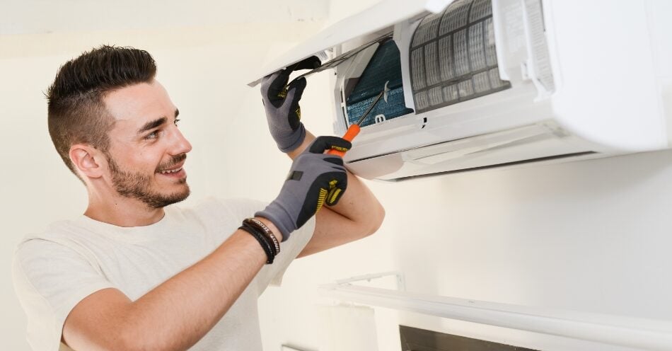 9 Signs You Need An Air Conditioning Service